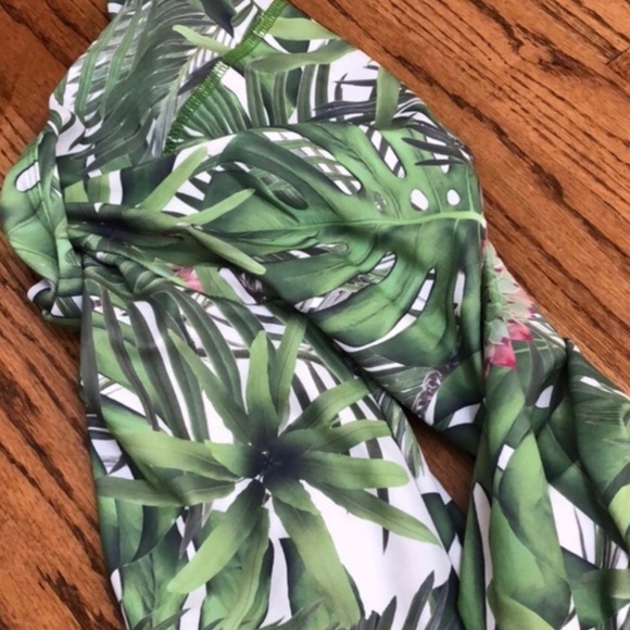 Palm Print Leggings - Picture 6 of 6